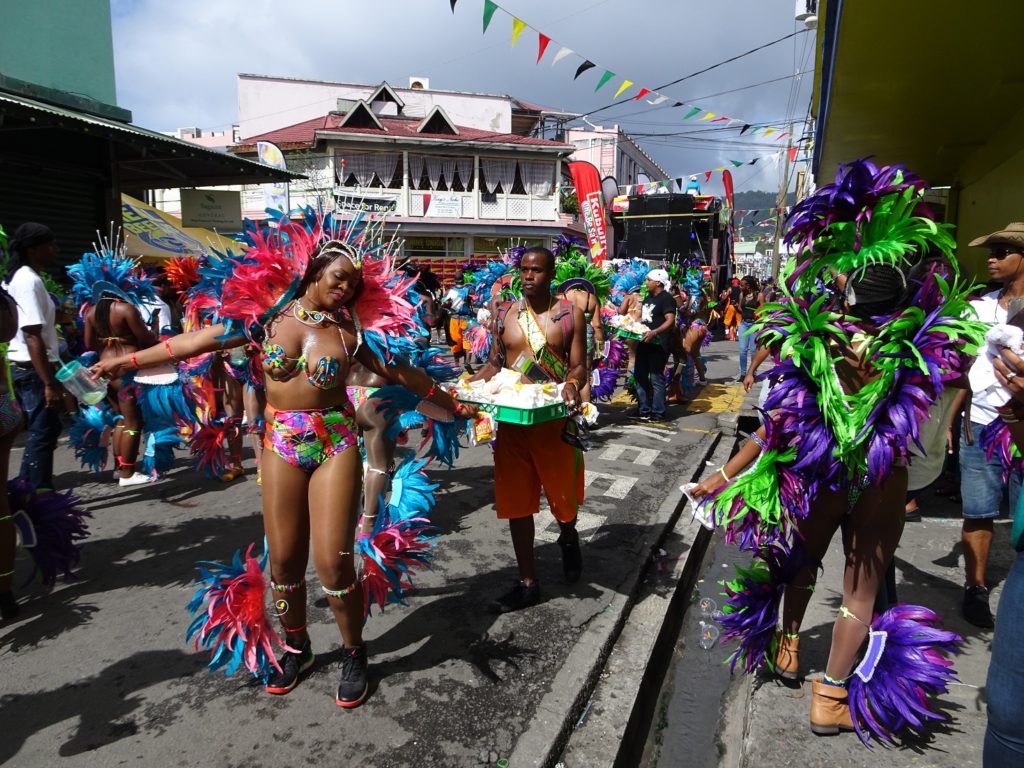 roseau dominica walking tour