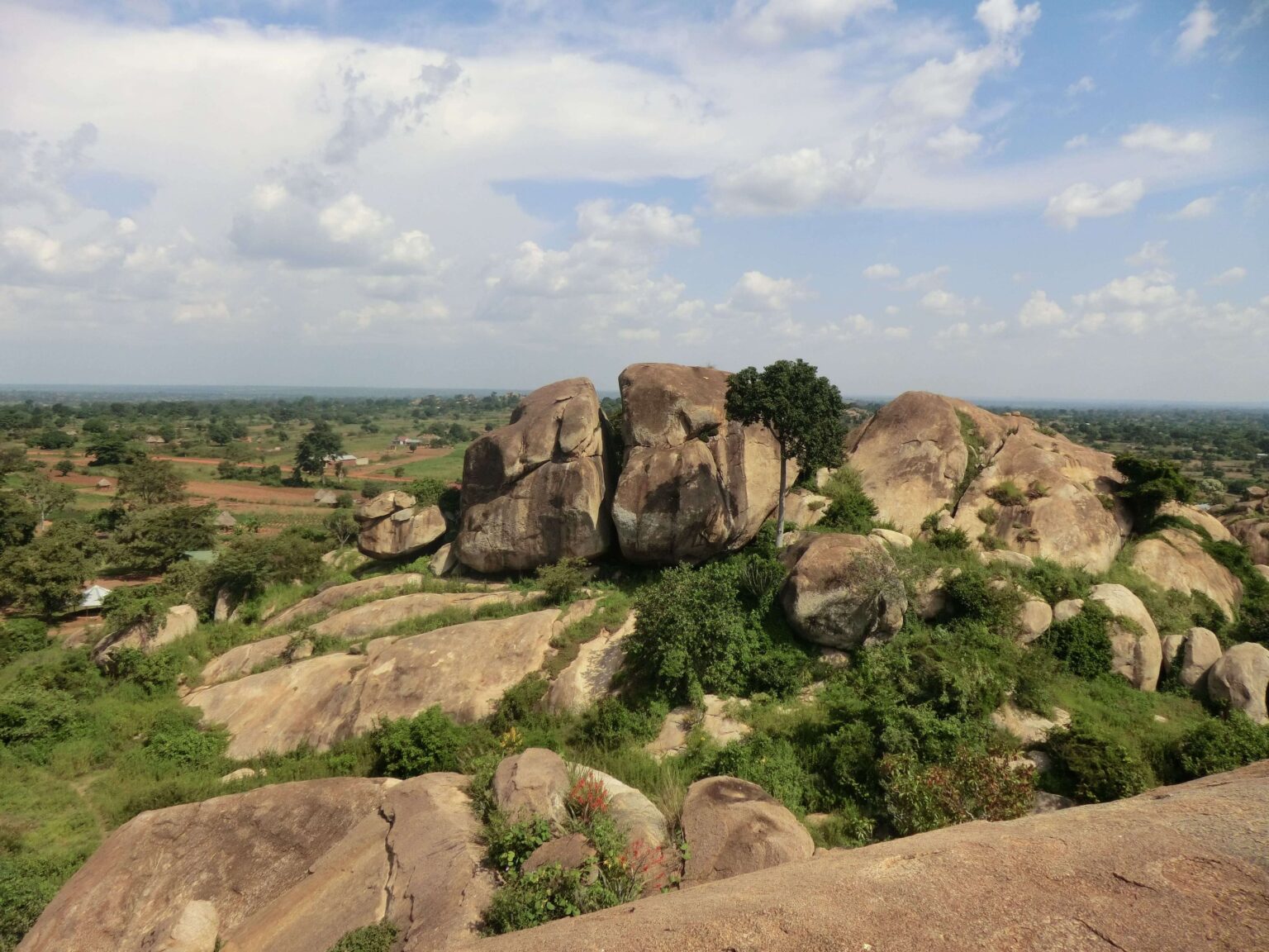 exploring-the-nyero-rock-paintings-near-kumi-uganda-the-oldest-known